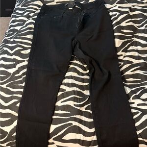 Women’s Skinny Jeans — dark blue